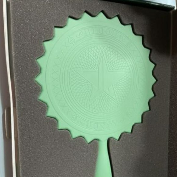 ⭐Jeffree Star⭐ Limited Edition Money Heist Hand Mirror - Picture 3 of 5
